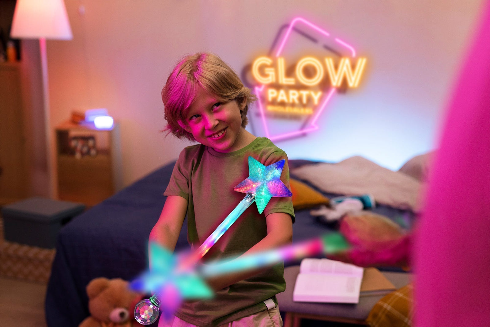 Teddy Tastic unveils ENLIGHTENING Glow Collection, for retailers seeking to dazzle customers