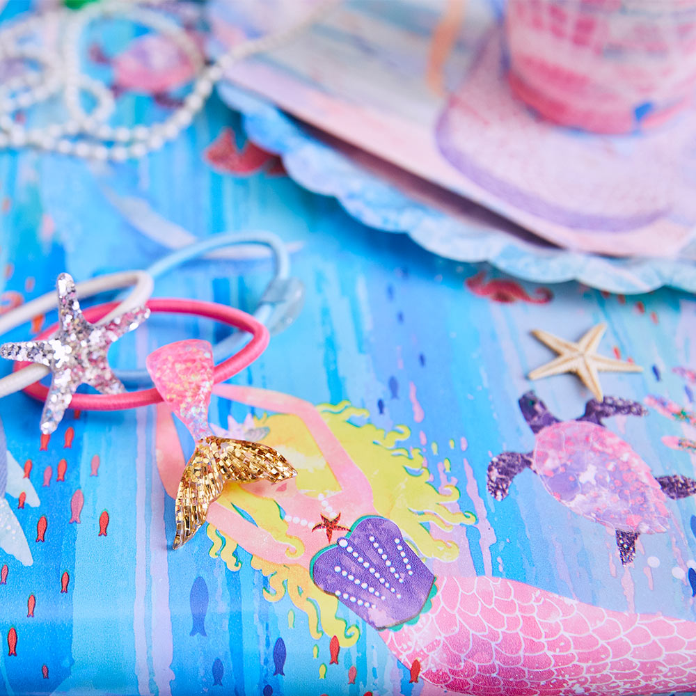 Queen of the Sea Table Runner