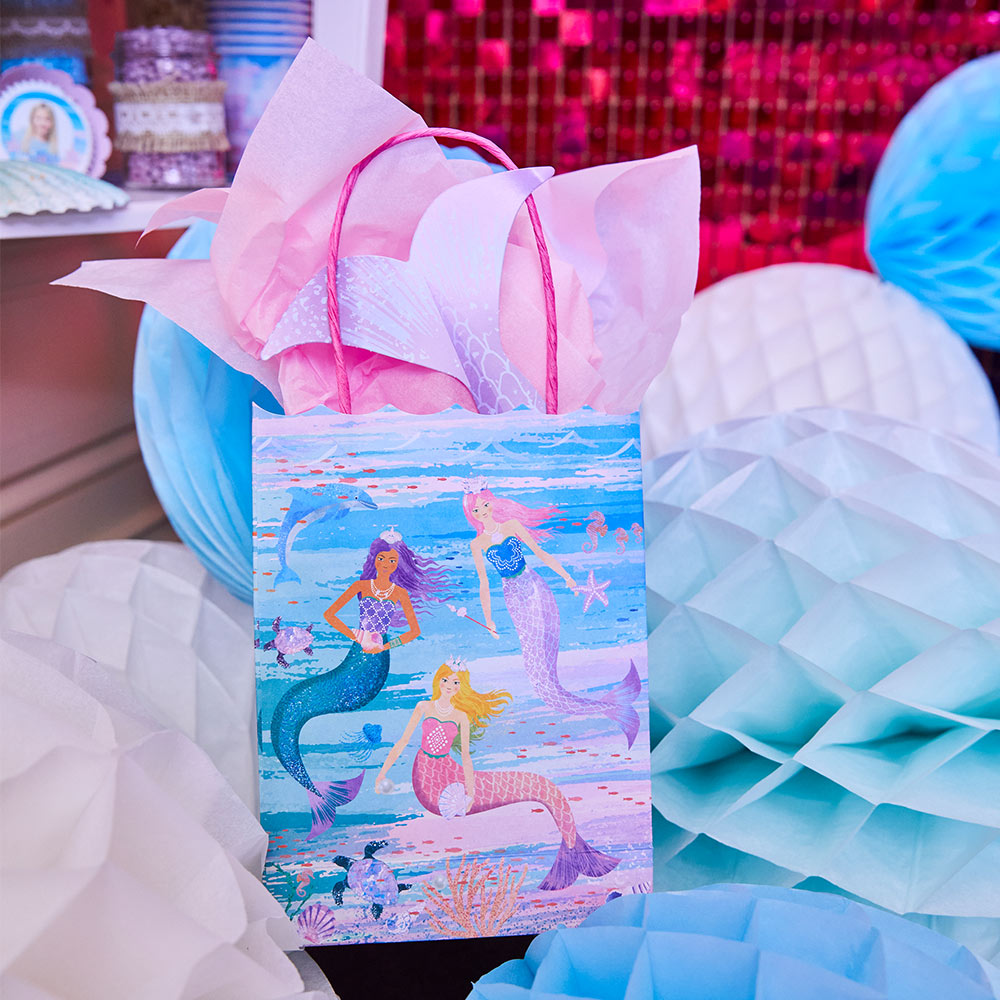 Queen of the Sea Paper Party Bags with Sea Life Fact Cards (x6)