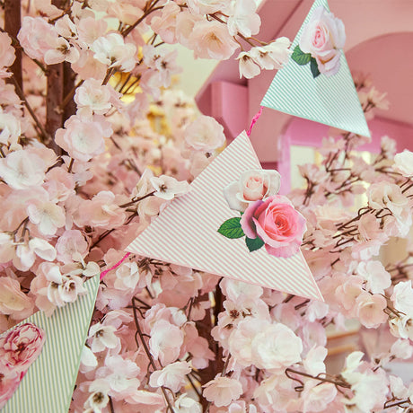 A Very English Rose Decorative Bunting (1.5m)