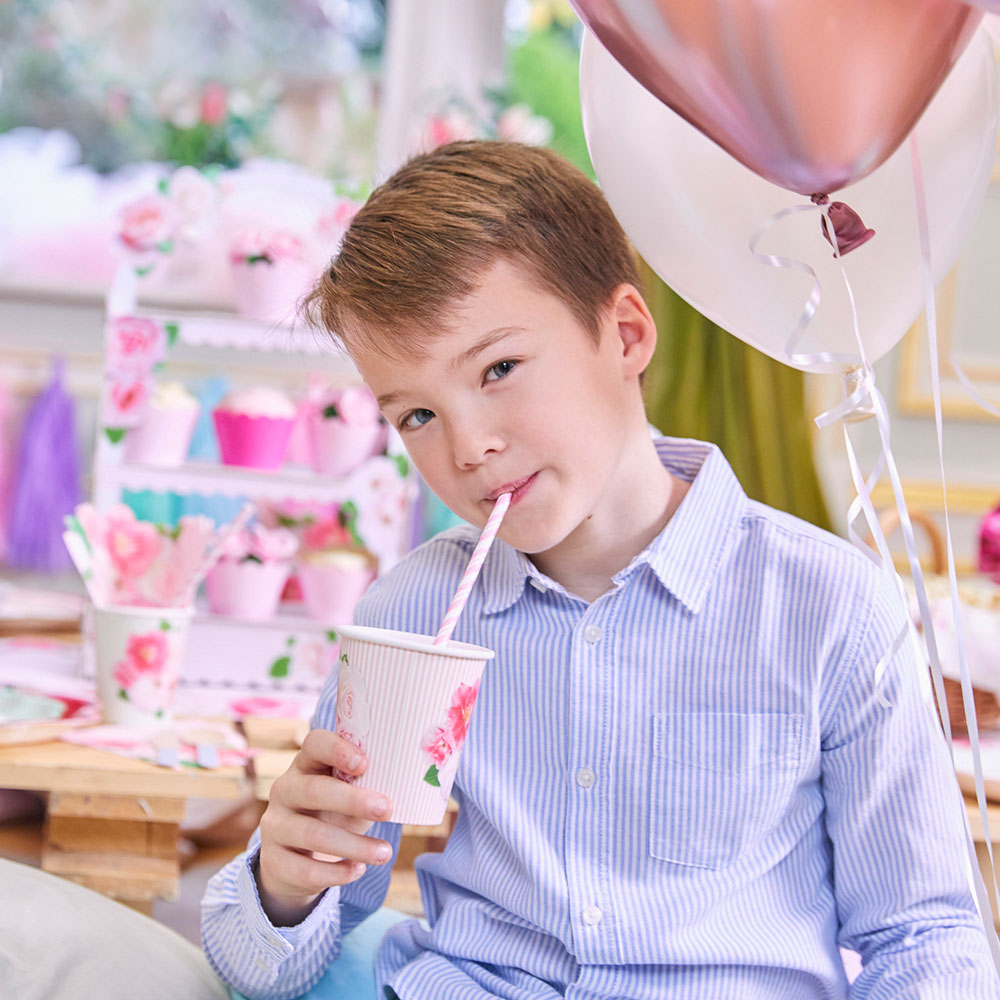 A Very English Rose Paper Party Cups (x8)