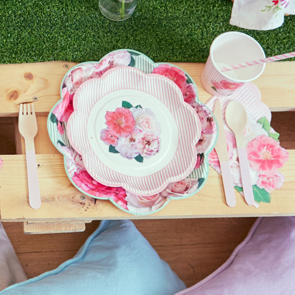 A Very English Rose Small Paper Party Plates (x8)