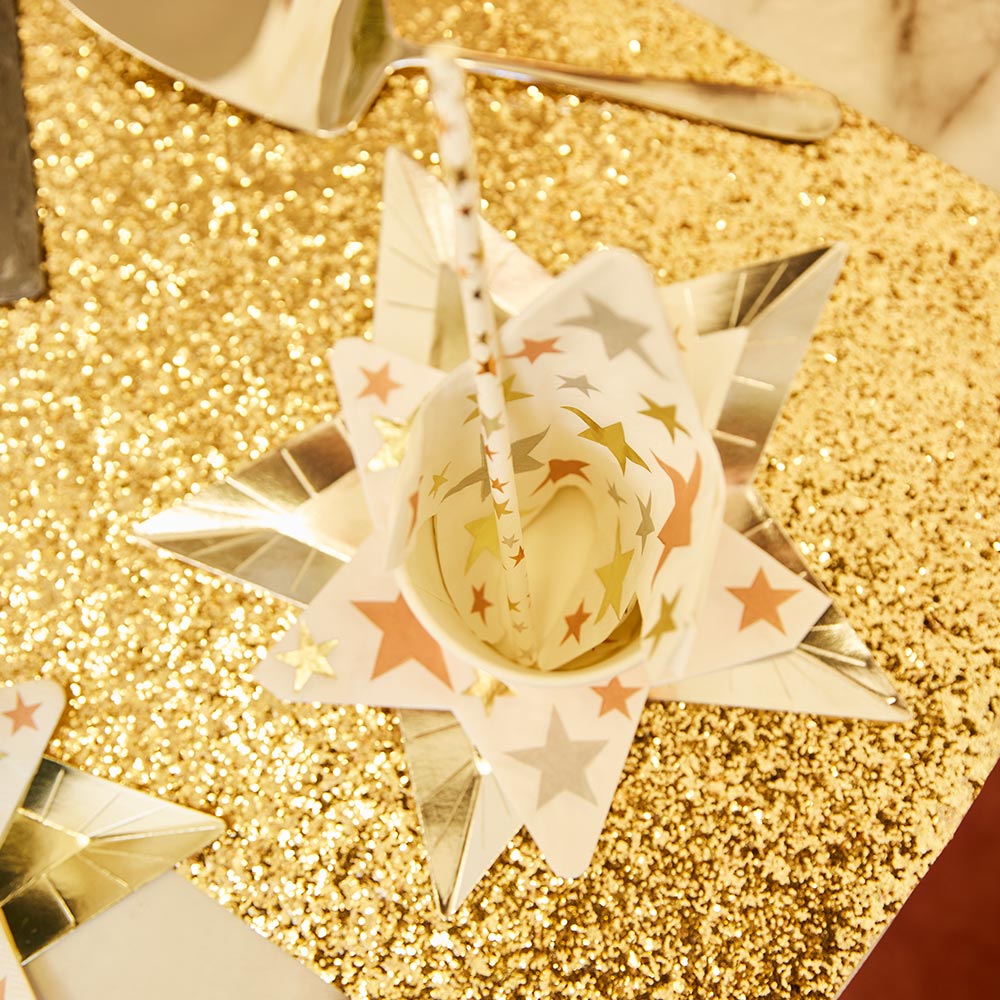Star Shaped Paper Party Napkins (x16)